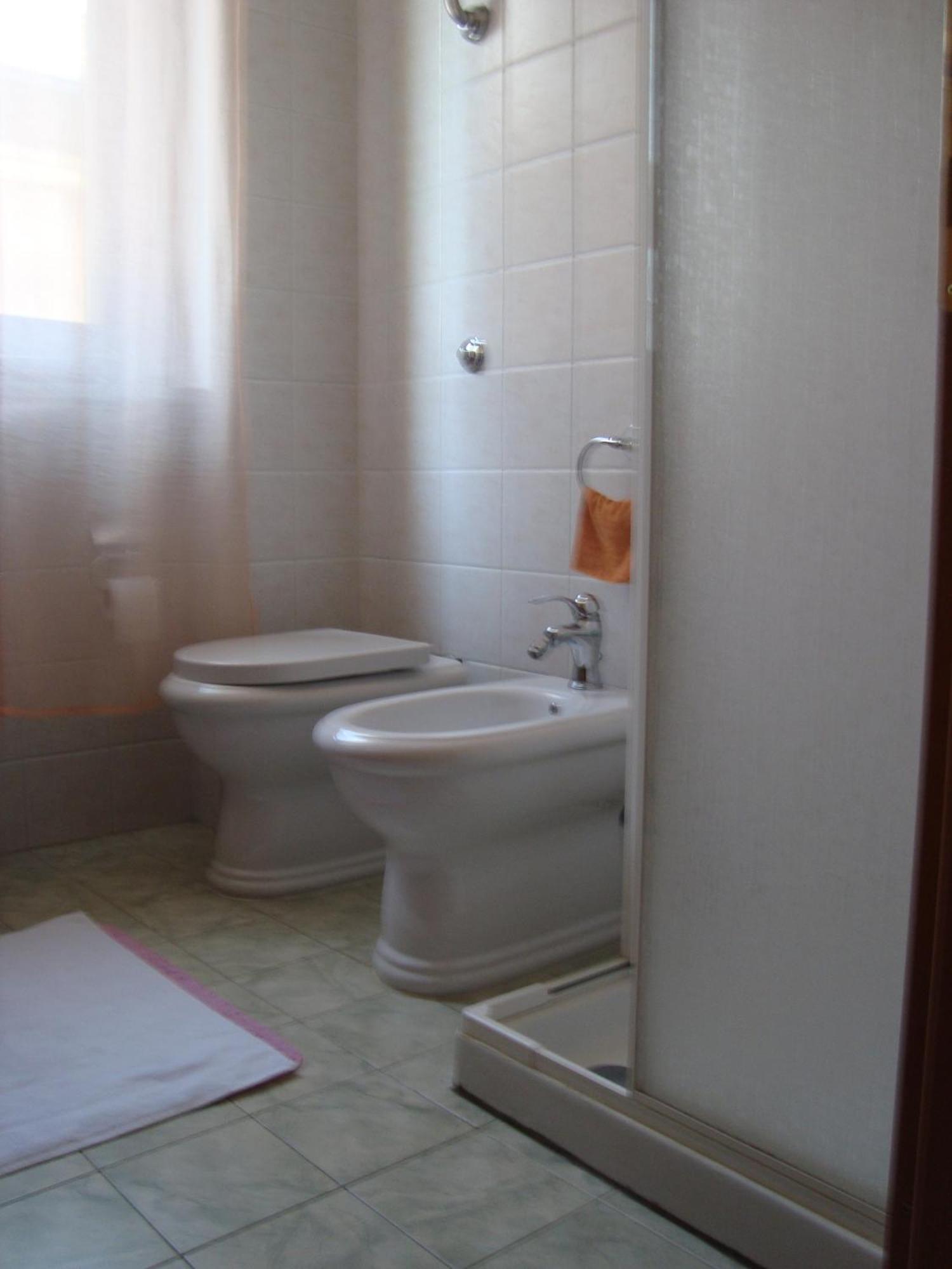 Residence Il Pino Saronno Extérieur photo
